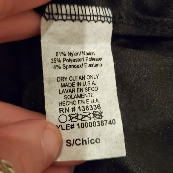 Black Lace uneven hem Dress - Picture 8 of 8